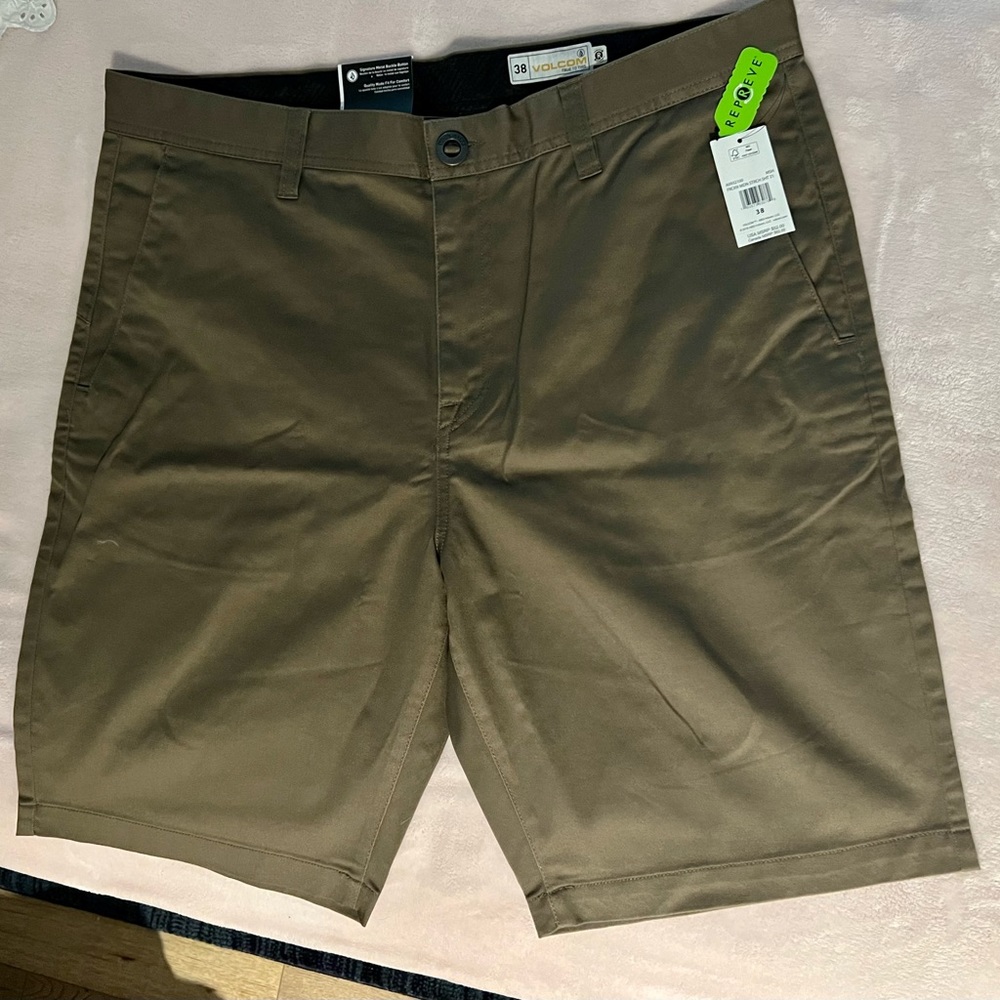 VOLCOM FRCKN MDN STRCH SHT - Size 38 NWT